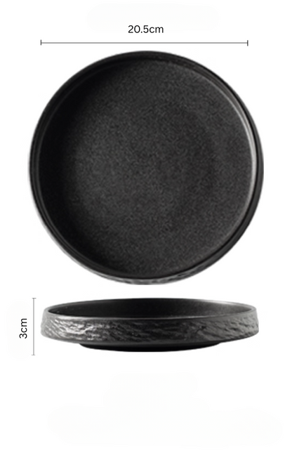 Black Deep Plate 20.5 cm – versatile bowl, perfect for soup or pasta, high-fired porcelain finish