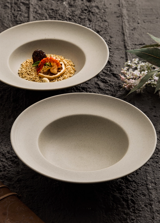 Straw Hat Bowl -Clay Series (Neutral)